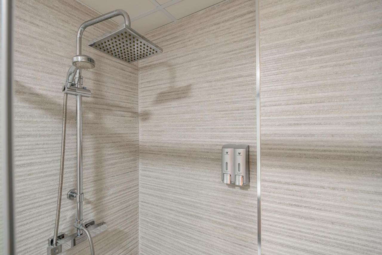 Buenavista Apartment Madrid Bagian luar foto