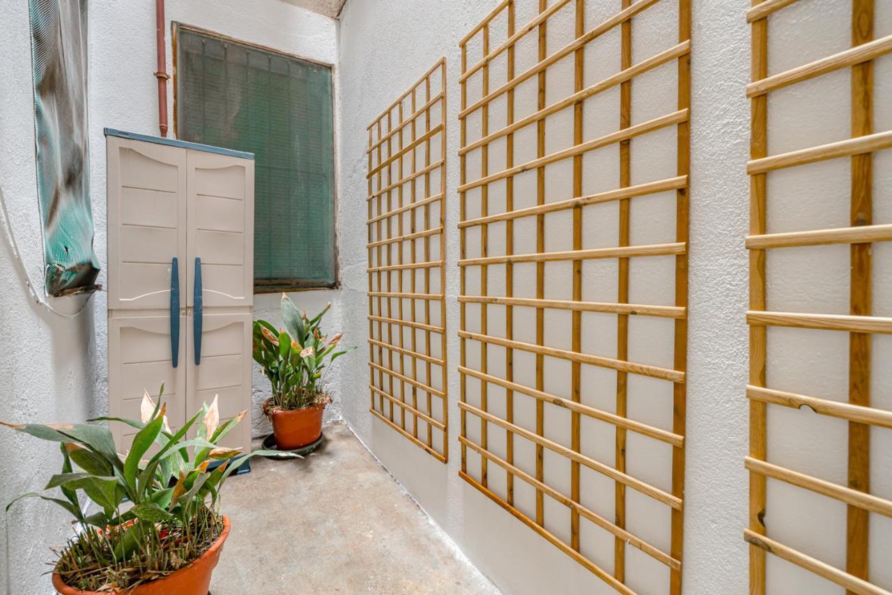 Buenavista Apartment Madrid Bagian luar foto